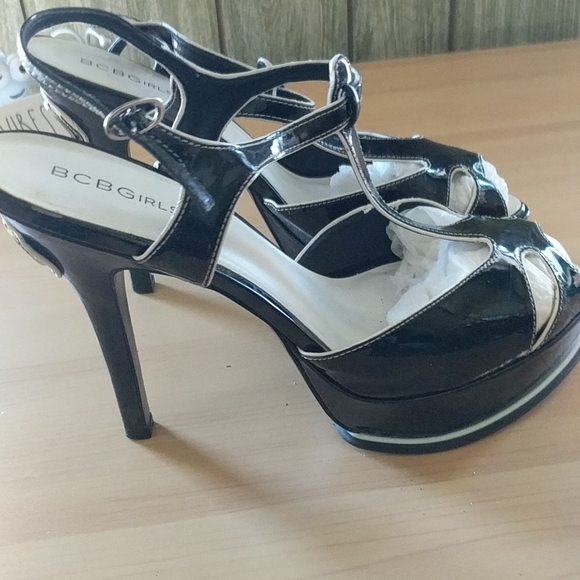 Black and white bcbc girls high heel open toe front platform sandal - Picture 5 of 7
